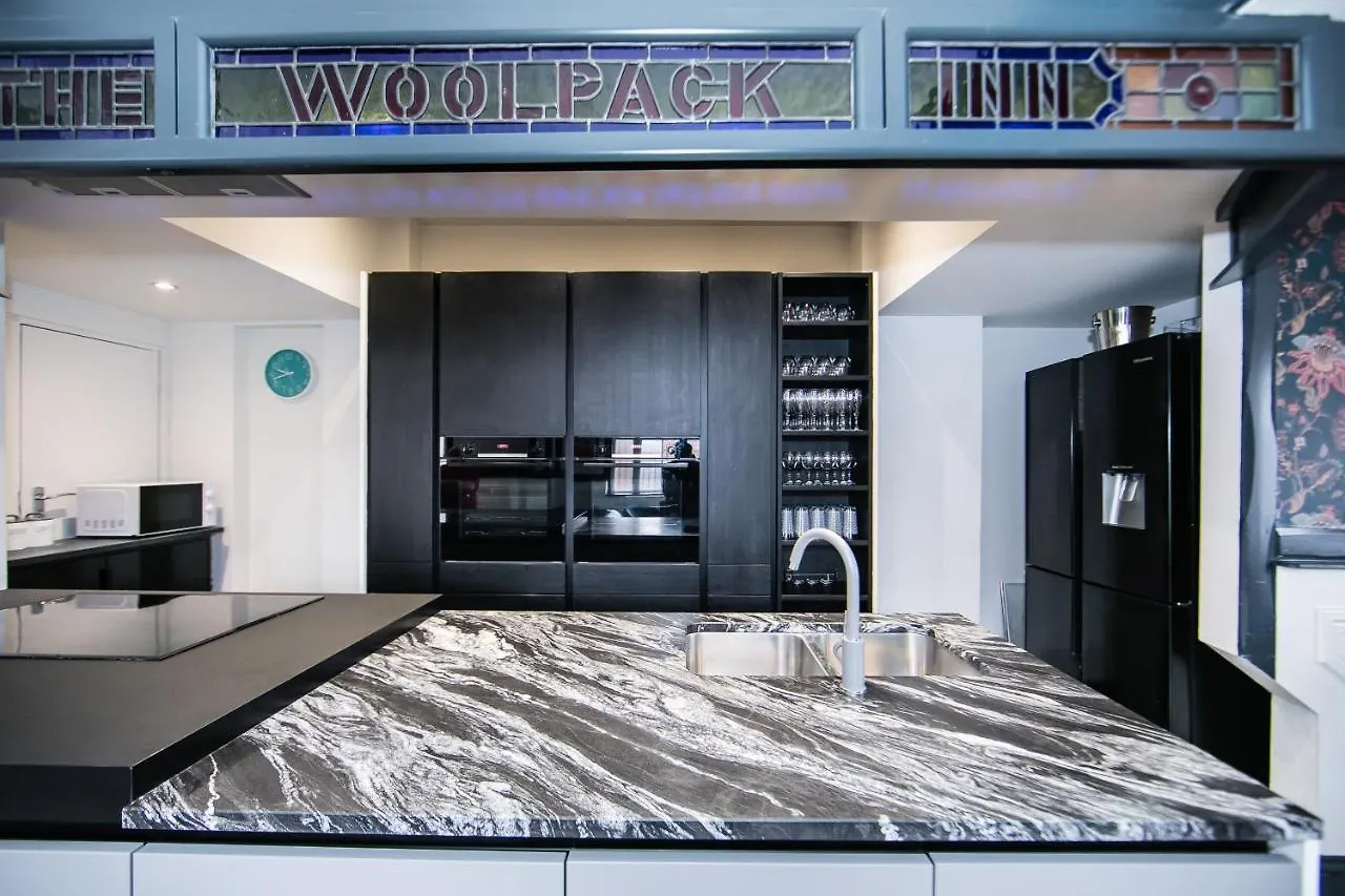 The Woolpack York - Unforgettable Group Getaway In Central York 0*,  Birleşik Krallık