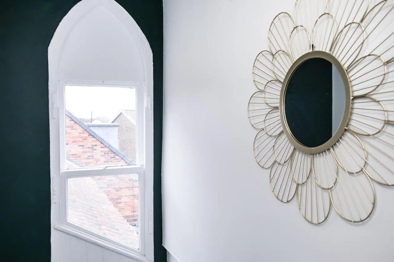 The Woolpack York - Unforgettable Group Getaway In Central York